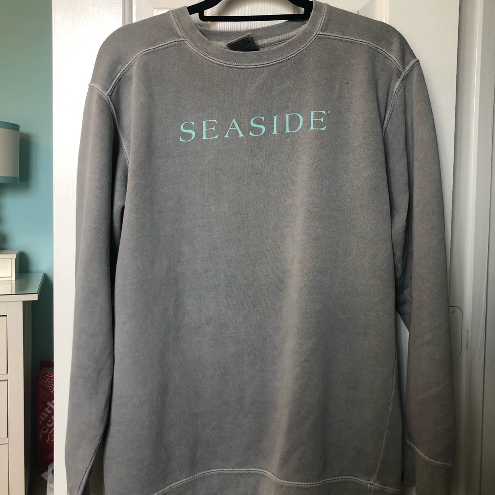 seaside: long sleeve crewneck/sweatshirt